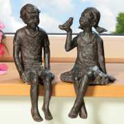 Skulptur „Kinder”, Dekofiguren Kantenhocker 2er-Set